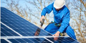 Installation Maintenance Panneaux Solaires Photovoltaïques à Vouharte
